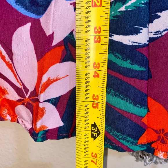 SALE-Old Navy Asymmetrical Dress in Purple Floral print. - Picture 4 of 11